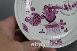 18th Century Wallendorf Germany Hand Painted Puce Strawflower Tea Cup & Saucer C