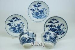 2 antique chinese porcelain cup and 3 saucers, blue and white, 18th Century