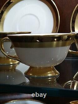 (8)Vintage Flintridge California Porcelain Cup & Saucer withGold Decoration