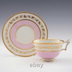 A Worcester Flight Barr and Barr Porcelain Tea Cup and Saucer c1820