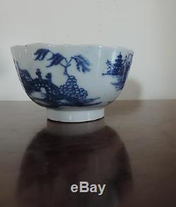 Antique 18th century Worcester Porcelain Tea Cup Bowl Blue and White Chinese
