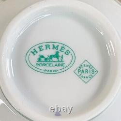 Authentic HERMES Porcelain Toucans Porcelain Tea Cup & Saucer 2