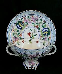 Exquisite antique Royal Vienna Austria hand painted porcelain tea cup & saucer