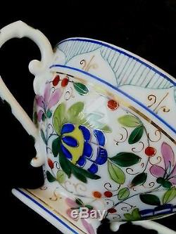 Exquisite antique Royal Vienna Austria hand painted porcelain tea cup & saucer