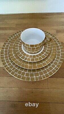 Marc Blackwell Palazzo Porcelain Set 4 Dinner, Salad, Cup & Saucer. USA