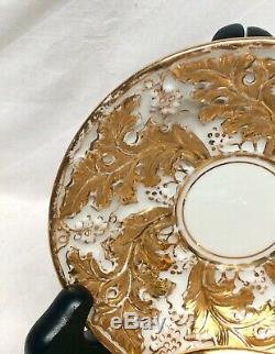 Meissen Gold Encrusted Oak Leaf Porcelain Demitasse Cup & Saucer