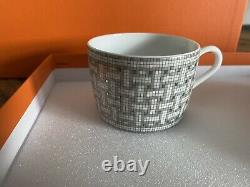 NEW HERMES Porcelain Tea Cup Saucer Mosaique Au 24 Platinum Tableware (1 Set)
