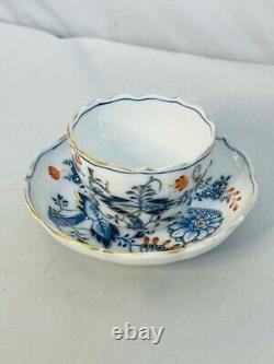 RARE Vintage Germany Meissen Porcelain Blue Onion Pattern RED & GOLD Cup Saucer