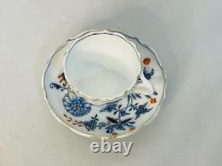 RARE Vintage Germany Meissen Porcelain Blue Onion Pattern RED & GOLD Cup Saucer