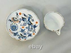 RARE Vintage Germany Meissen Porcelain Blue Onion Pattern RED & GOLD Cup Saucer