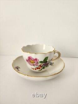 Vtg MEISSEN PORCELAIN COFFEE Tea CUP & SAUCER Pink Floral Scattered Flowers Full